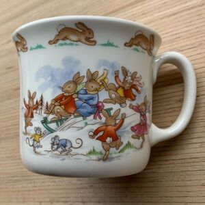 Bunnykins Child’s Cup 🎄Snow Scene🎄